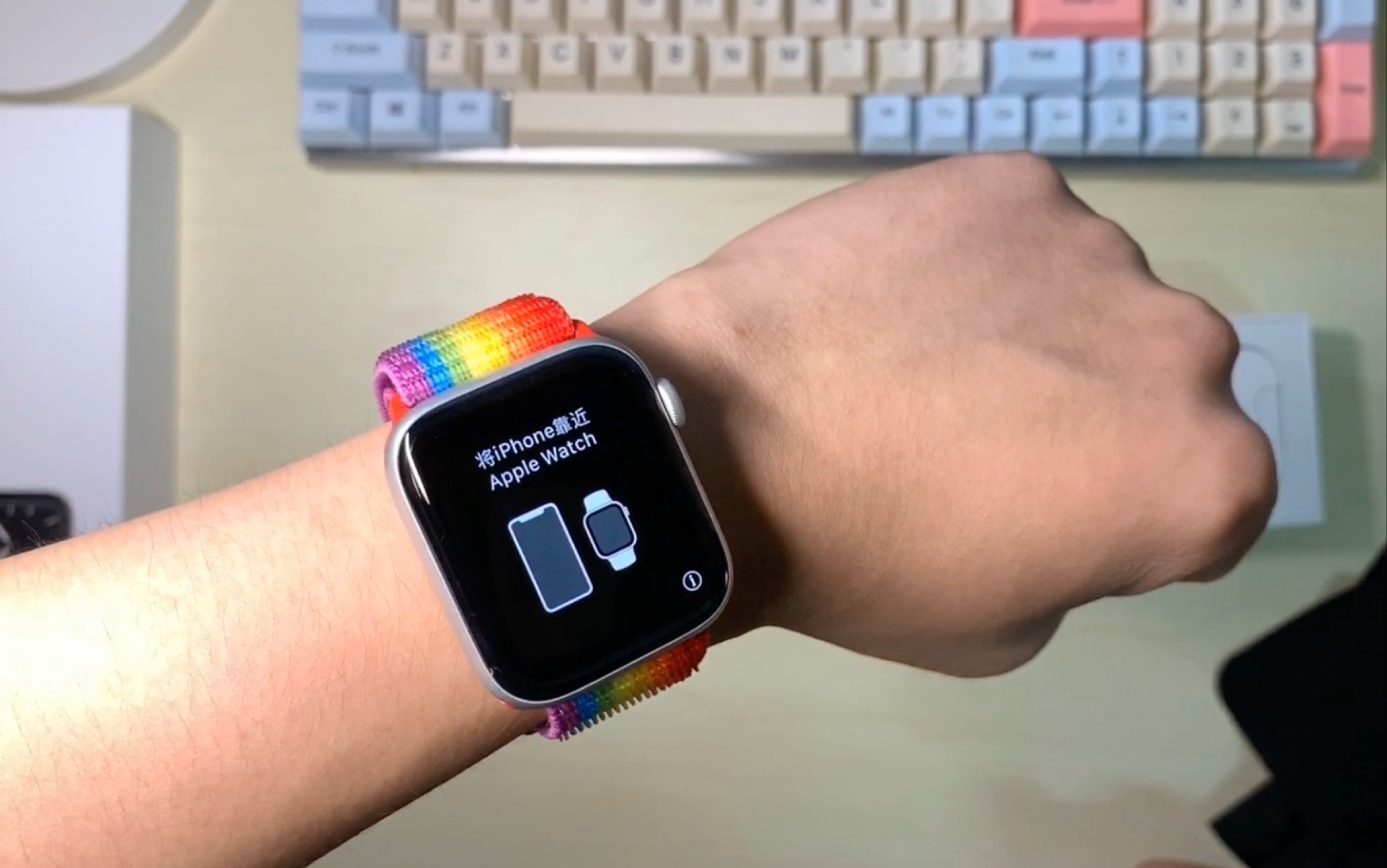 [图]Apple Watch Series 5 开箱上手 Always on display体验