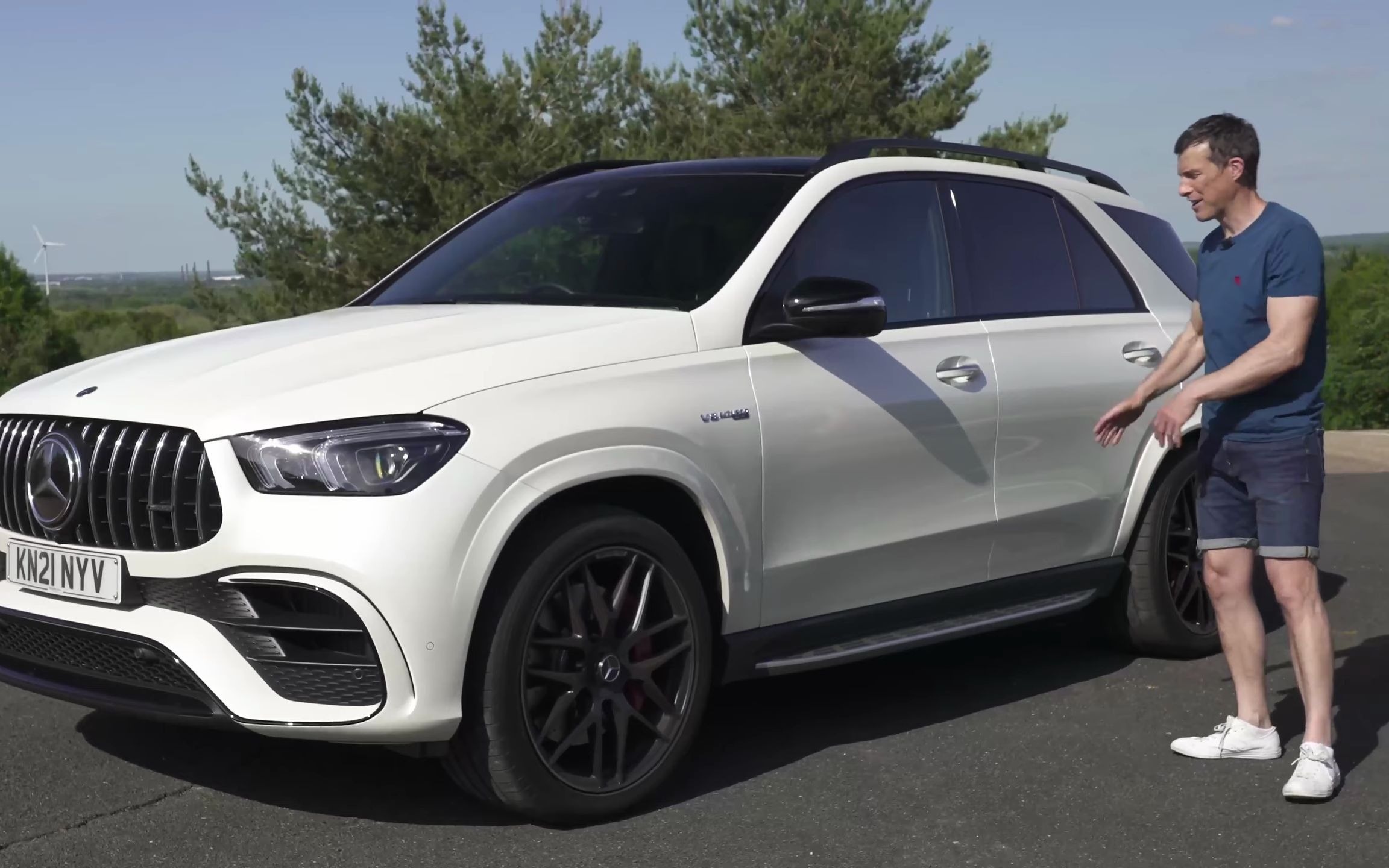 【carwow】2021梅赛德斯amg gle 63测评 比宝马x5m更好?