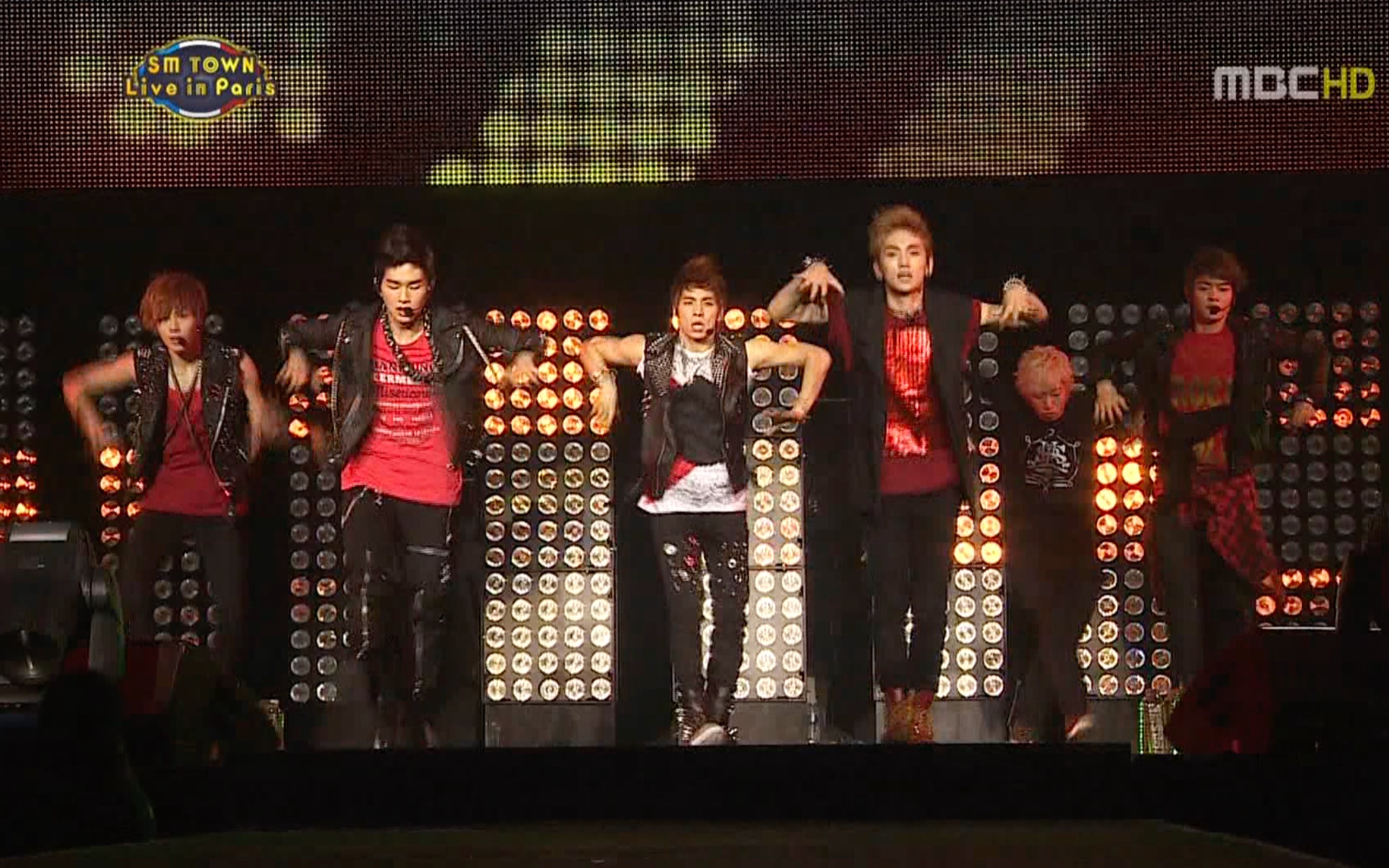 [图]【Live】SHINee「Ring Ding Dong」2011SMTown in Paris