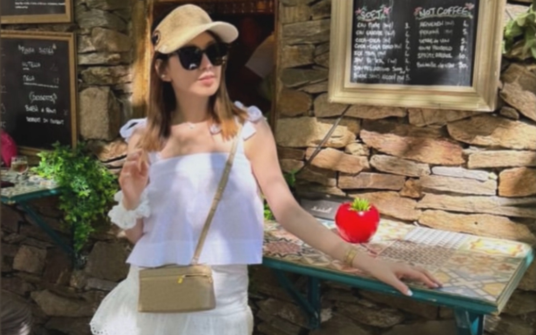 【melody殷悦】刘小姐还在度假勿扰中