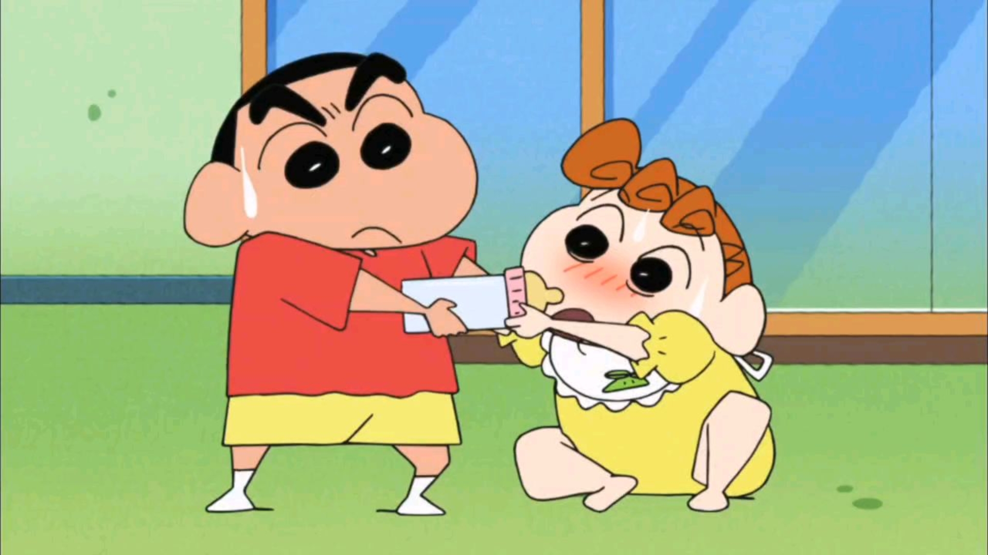 小新为了泡妞长高,从小葵嘴里夺牛奶喝