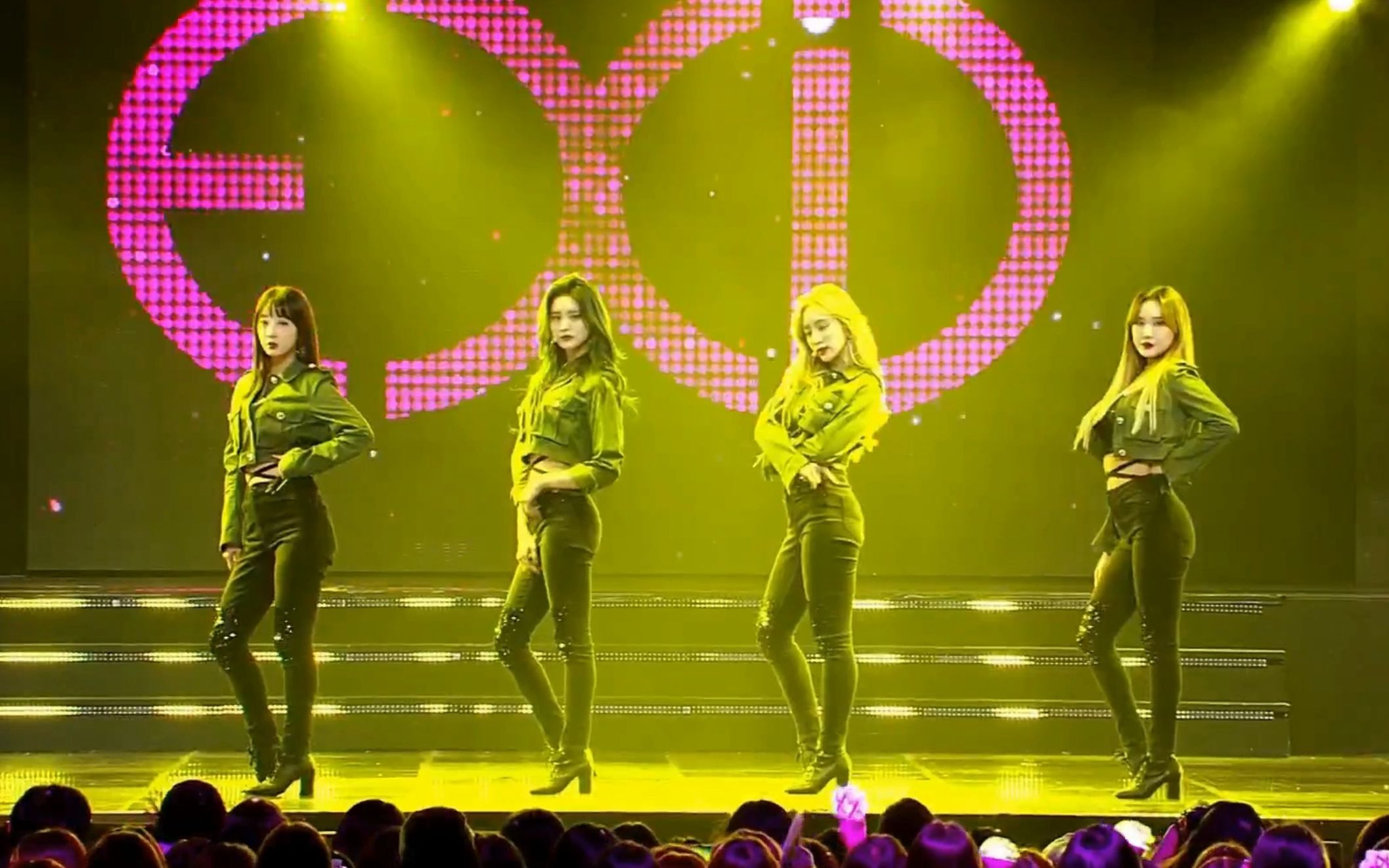 exid - ddd me&you 现场歌舞