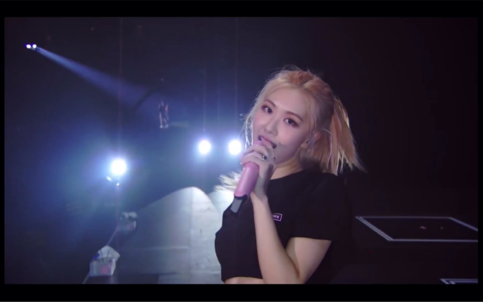 blackpink ros07 朴彩英 演唱会高马尾cut