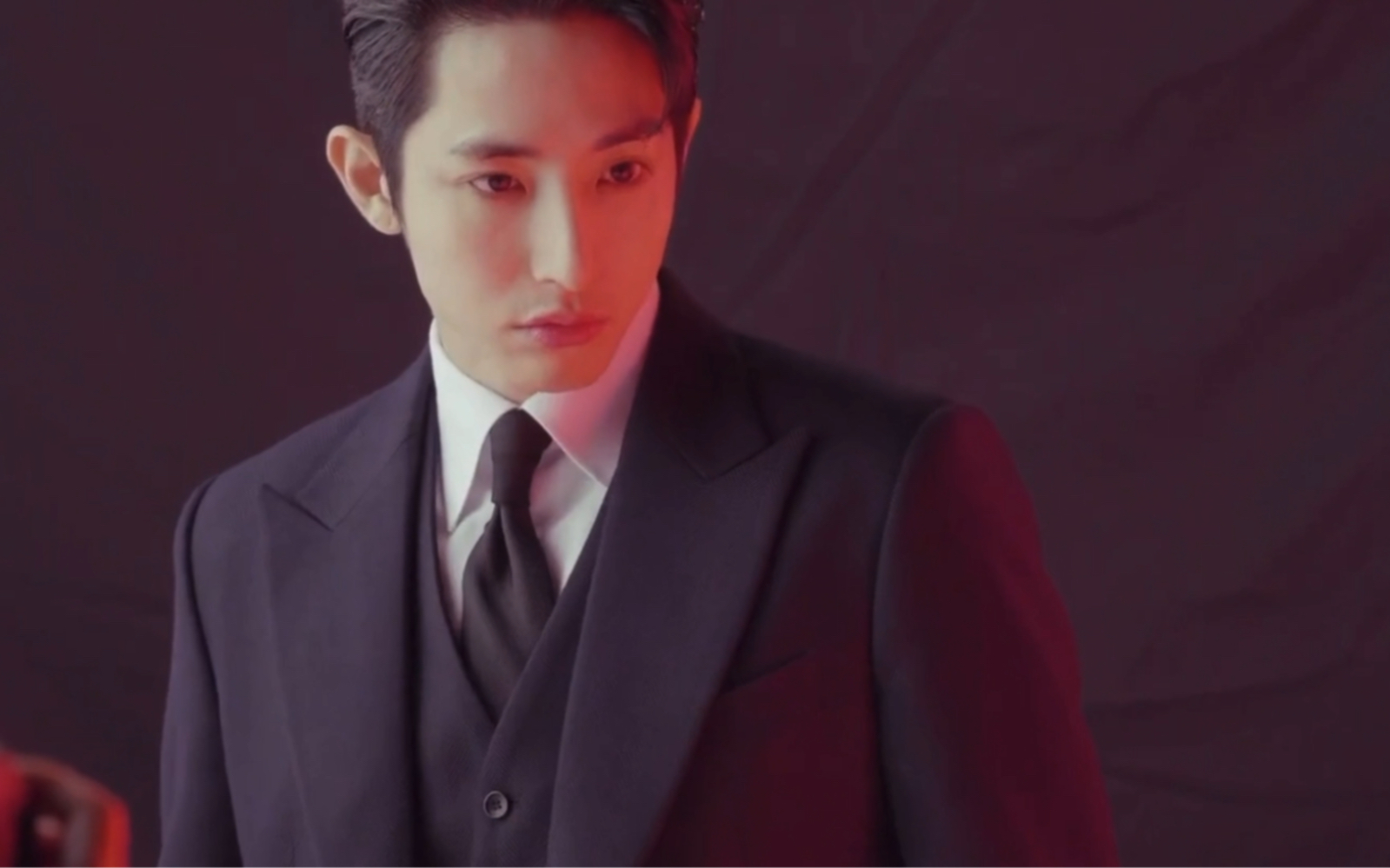 【李洙赫|溯】"我爱他给我的感觉,就像,不枉此生"