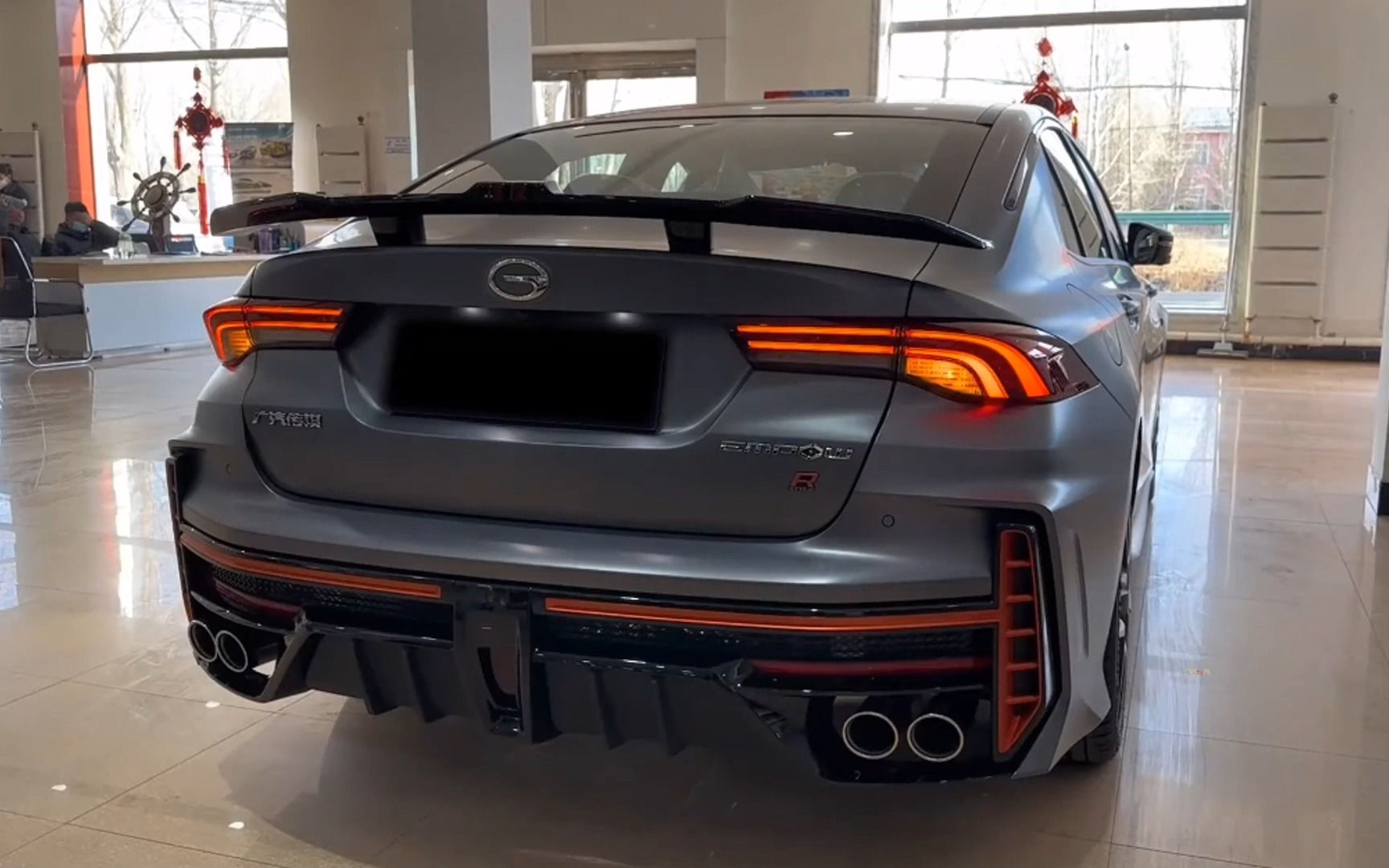 传祺影豹赛道版非常适合鬼火少年!