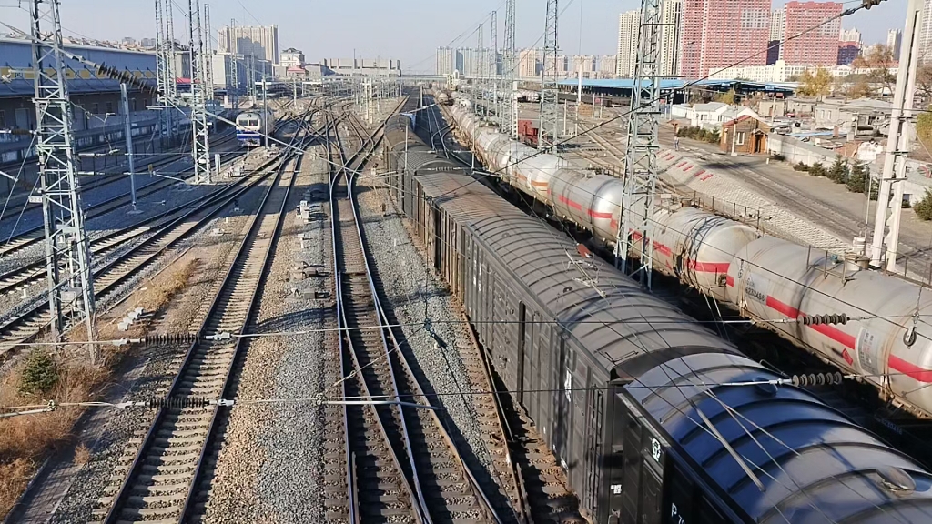 拉滨铁路&滨北铁路-十月末哈尔滨北观内燃货列通南北29