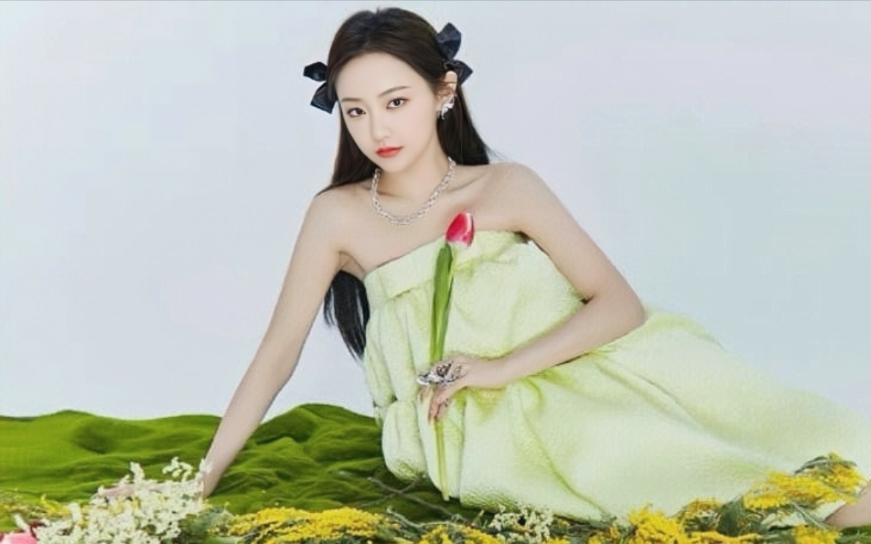 女演员牛仔裤系列——吴佳怡