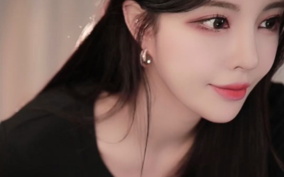 里辣欧尼- 里辣来啦- 2023- 11- 18- 21- 47- 22-000_拼合