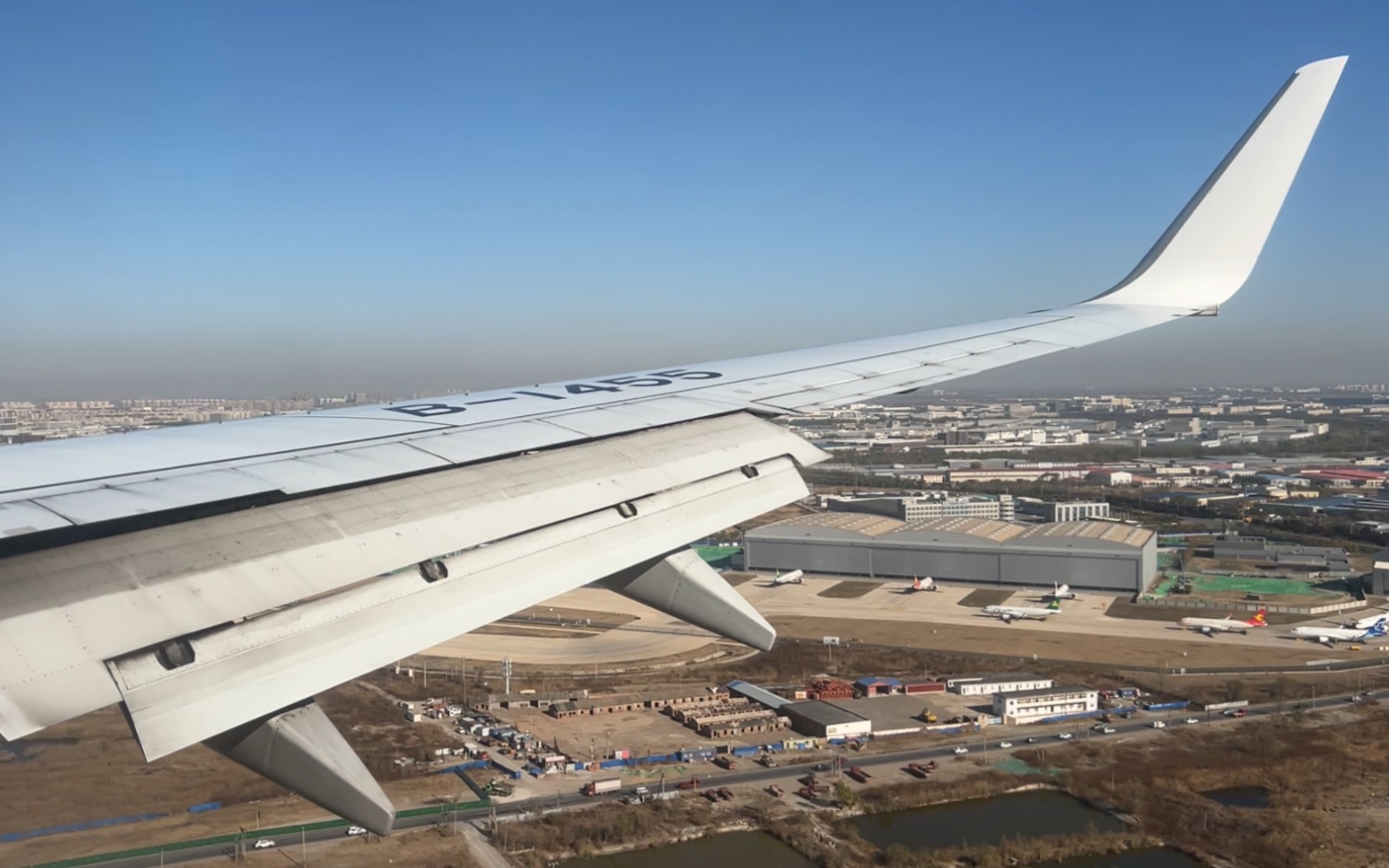 厦门航空 mf8125 xmn-tsn b737-800 大晴天顺光降落天津滨海机场