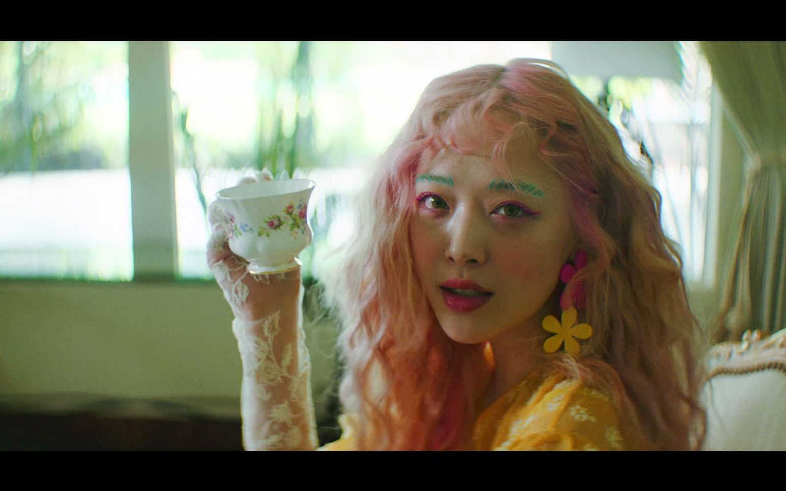 【崔雪莉】solo新曲《goblin》mv公开!