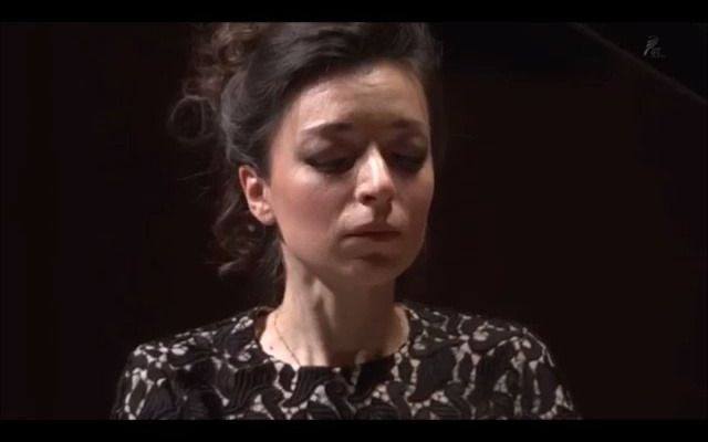 [图]尤利安娜 舒曼 幻想小品集 op.12 Yulianna Avdeeva Schumann Fantasiestücke Op.12