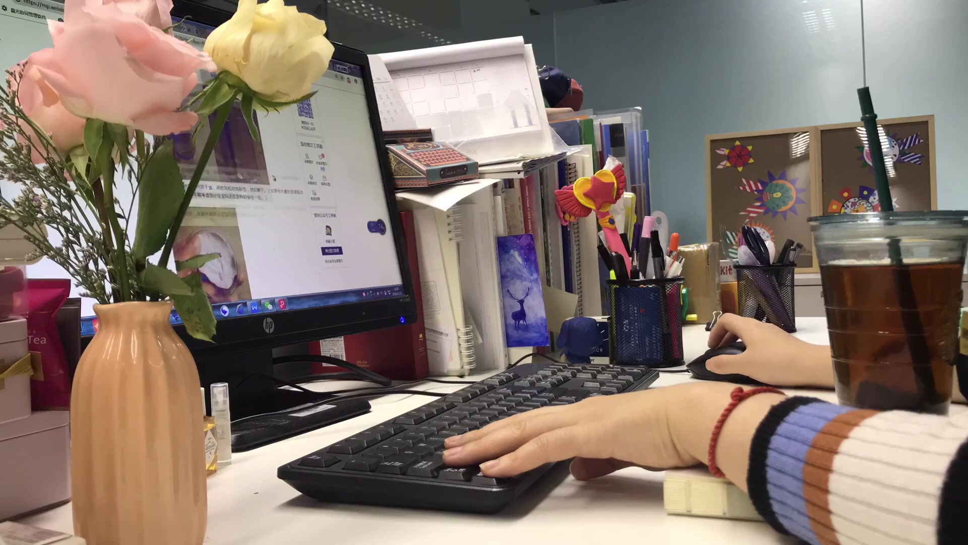 workwithmevlog新媒体运营跟我一起上班吧工作日的日常魔都上班族上班