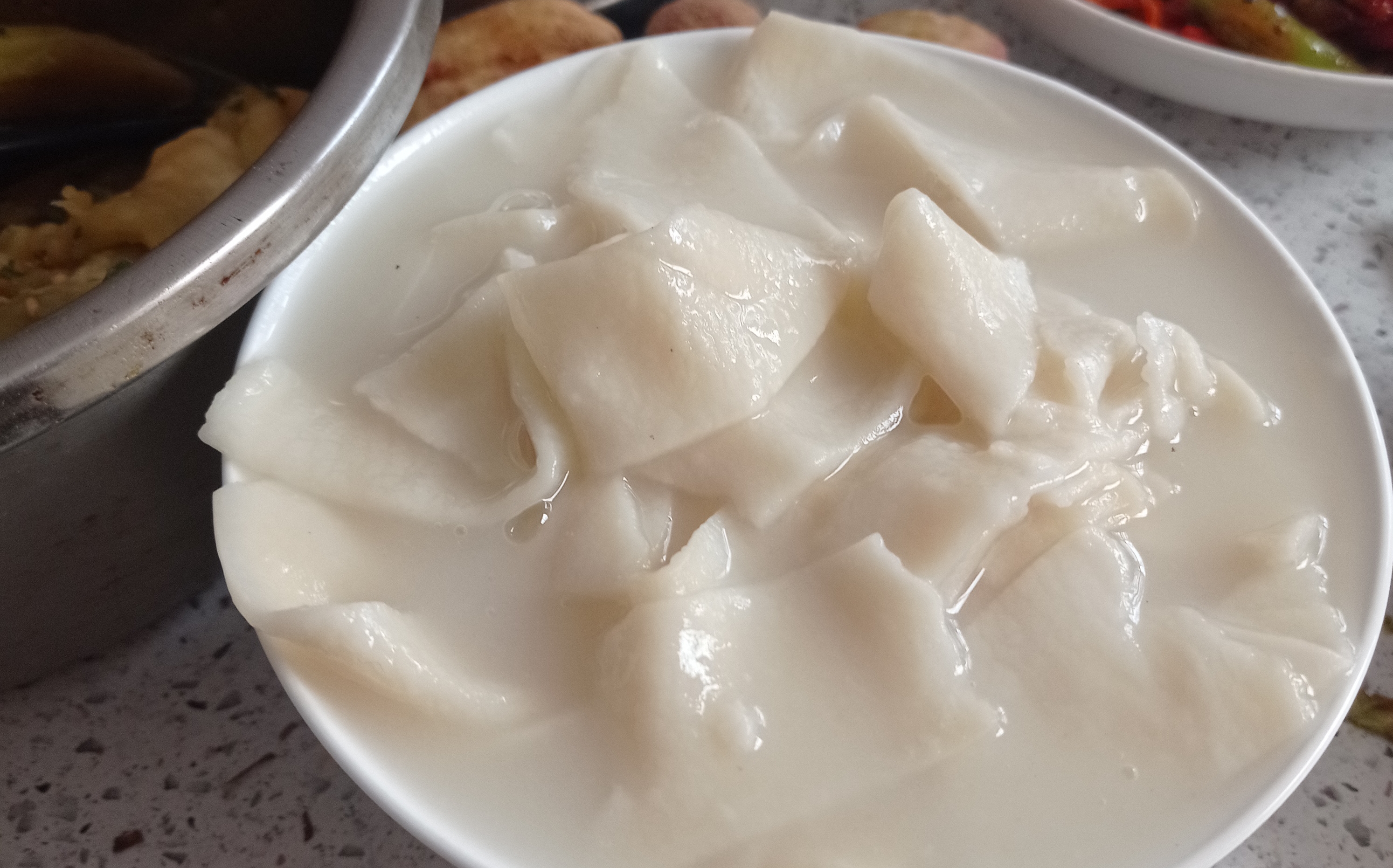 甜面片祘条茄子