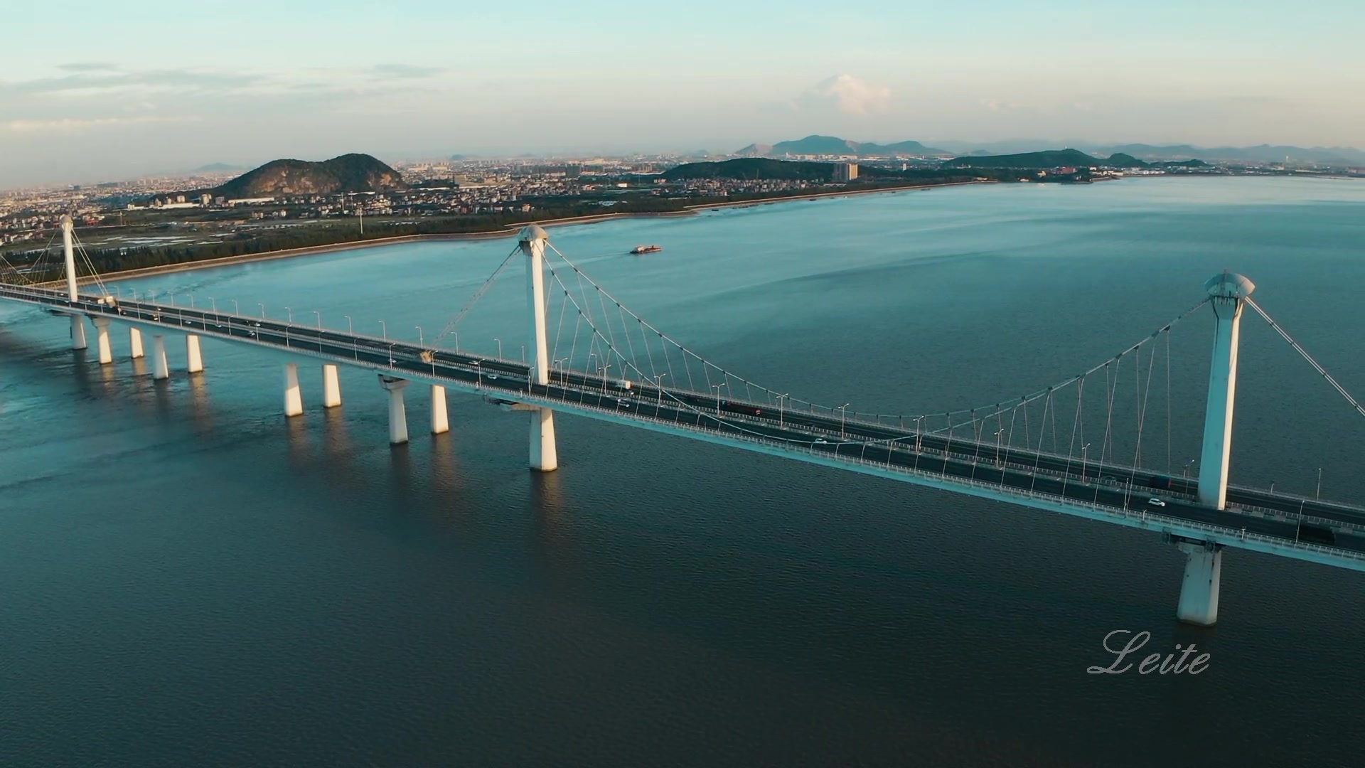 杭州江东大桥航拍视频_哔哩哔哩 (゜-゜)つロ 干杯~-bilibili