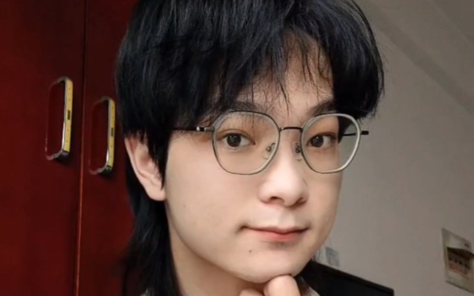 超简单的男生伪素颜妆教程