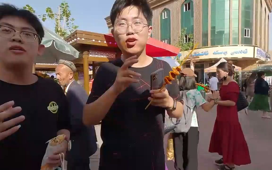 [图]【印度人在中国】 印度人参观中国新疆自治区维吾尔族清真寺