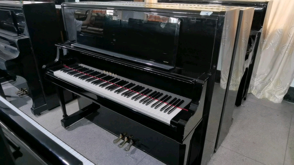 卡哇伊k8,2012年产卡哇伊大谱架演奏钢琴,成品效果