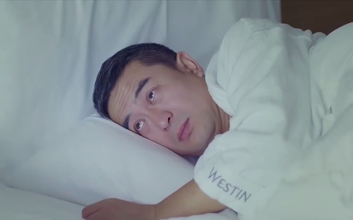 我的体育老师:马克清晨醒来,被王小米吓了一跳