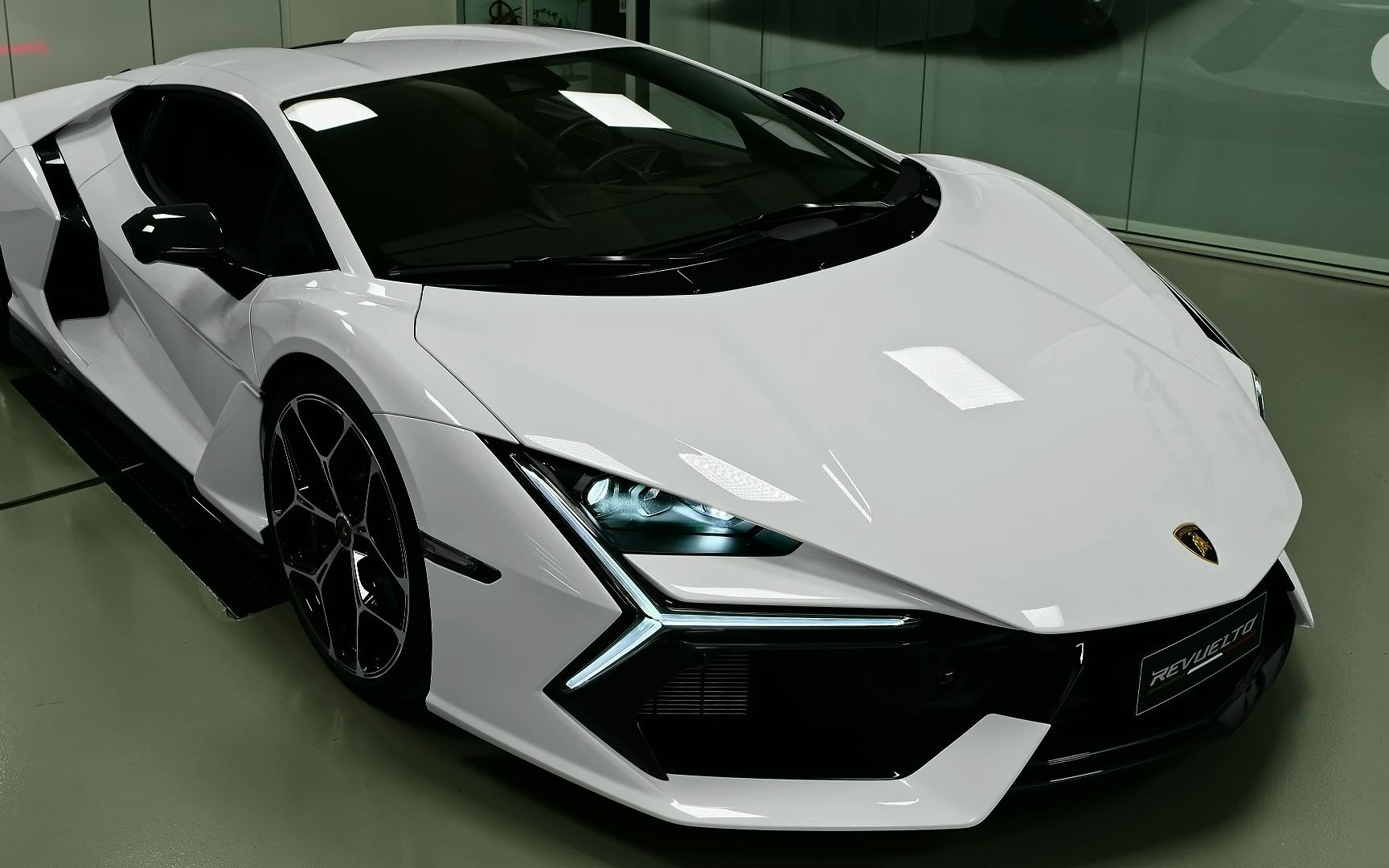 2024款 兰博基尼 revuelto 超级跑车 你爱了吗