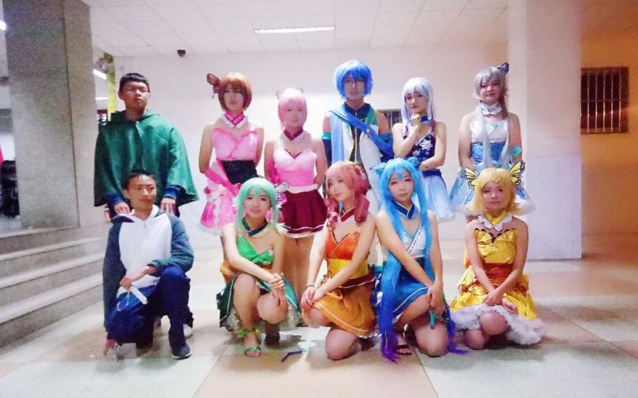 【蓝蓝路cosplay社】社团汇演 VOCALOID哔哩哔哩bilibili