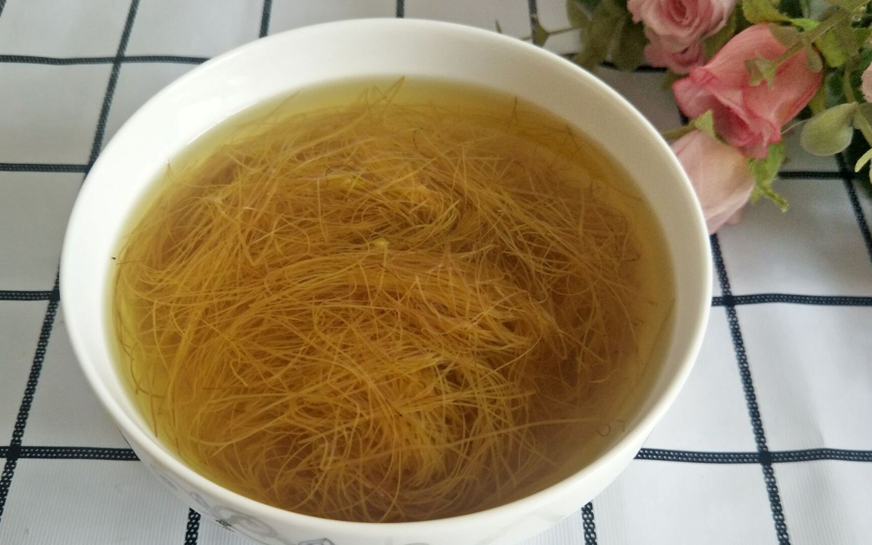 玉米须的4大功效,泡水喝一个月有神奇的变化