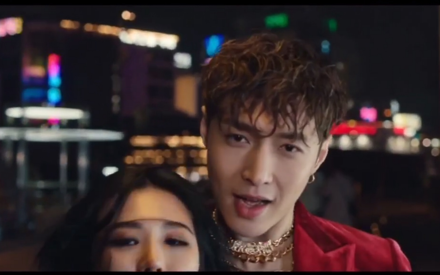 [图][张艺兴]黄金4秒MJ纪念曲《Let's Shut Up & Dance》MV Lay zhang张艺兴cut