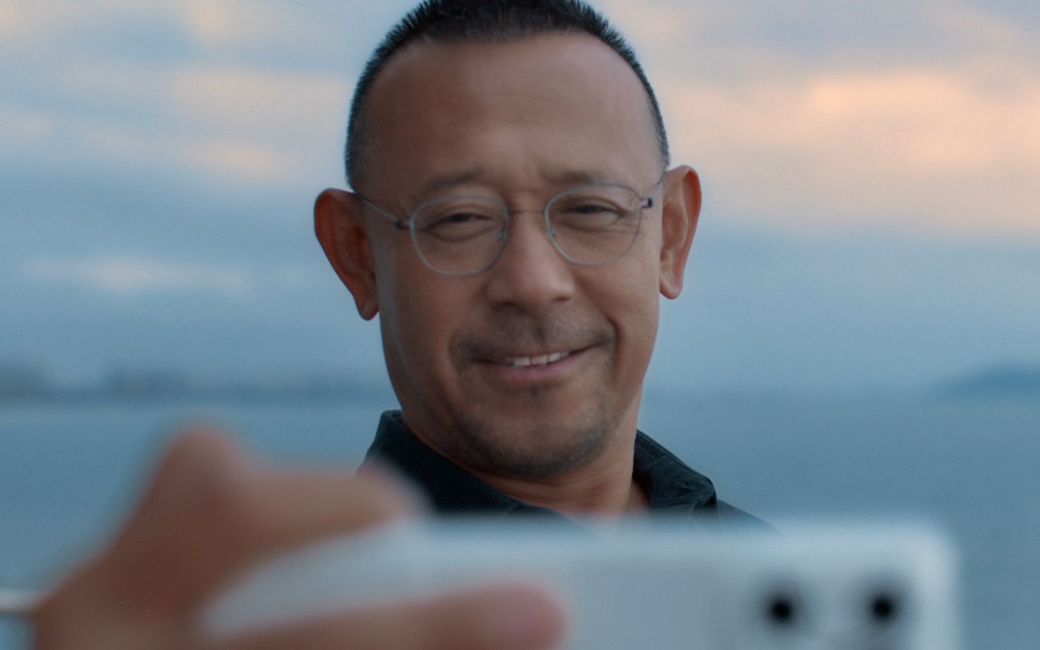 oppo find x5系列:姜文的新手机,能有多大本事?今晚你就知道了!