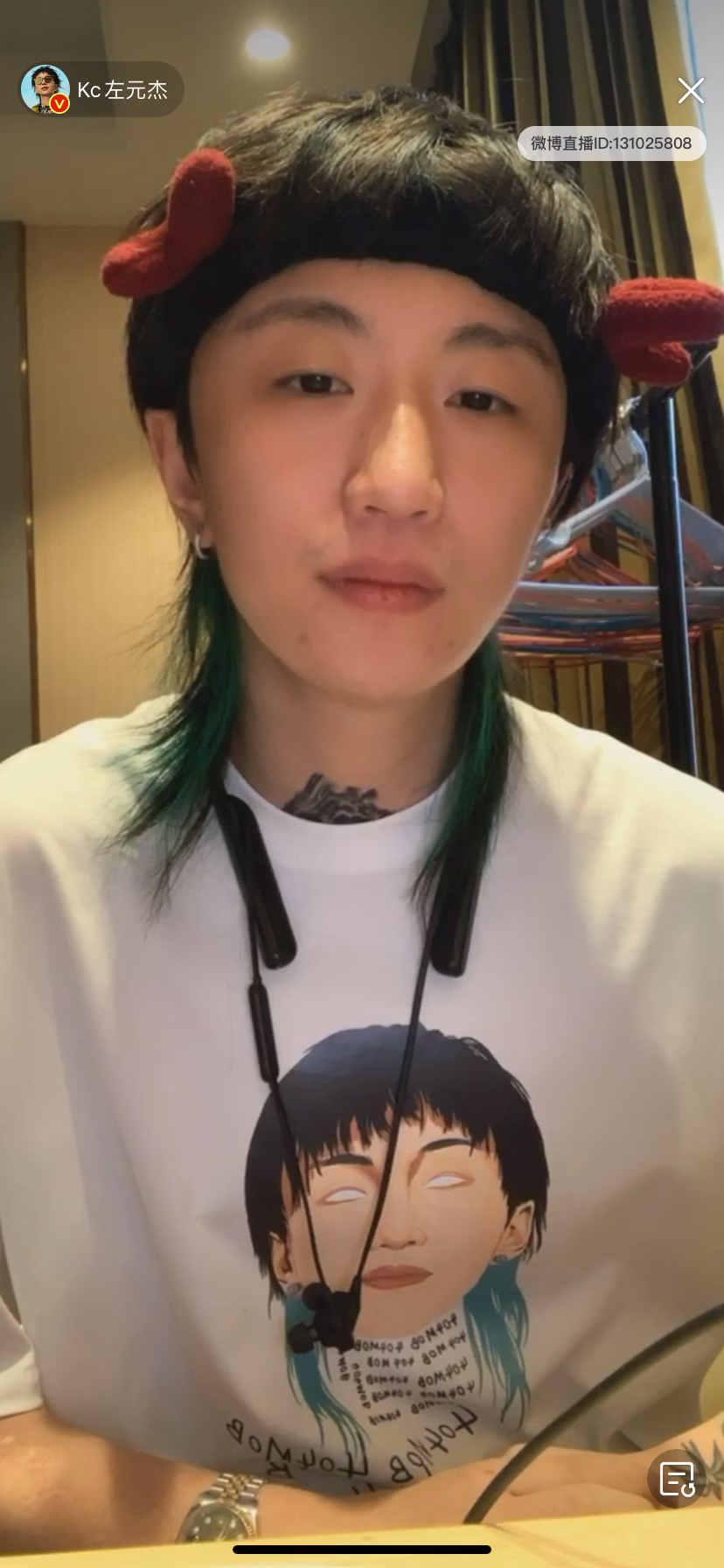 kc左元杰发完新歌终于等到直播一起