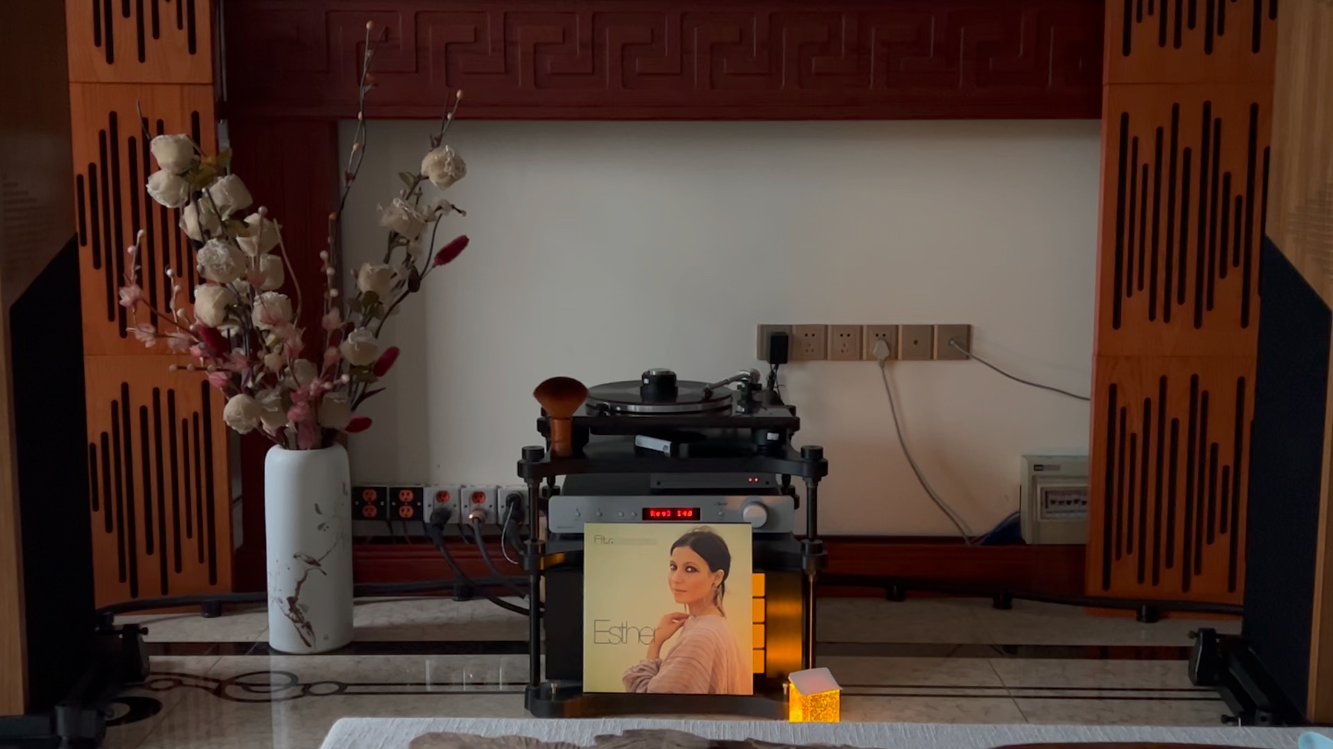 正典 天生好嗓子 大眼妹 esther ofarim 演唱"kinderspiele儿时嬉戏 "