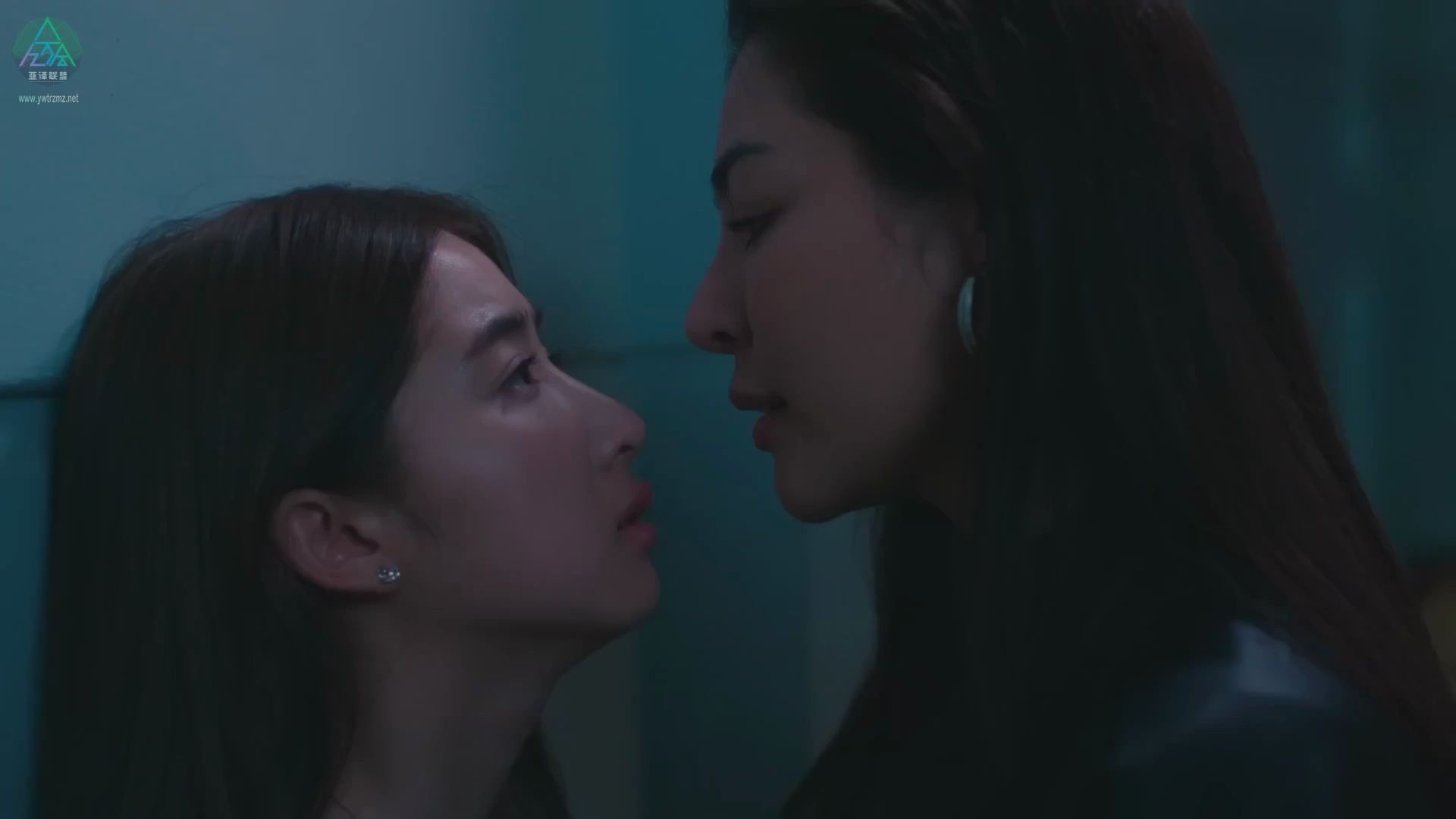 爱填满空白 ep09泰剧《以爱相拥 blank the series》第2季第3集第1