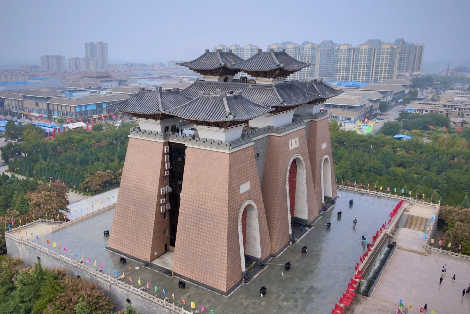 华门,天下第一门.