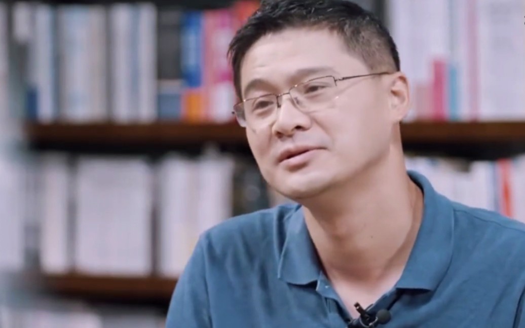 听"罗翔papi酱",罗翔老师的话才是人间清醒