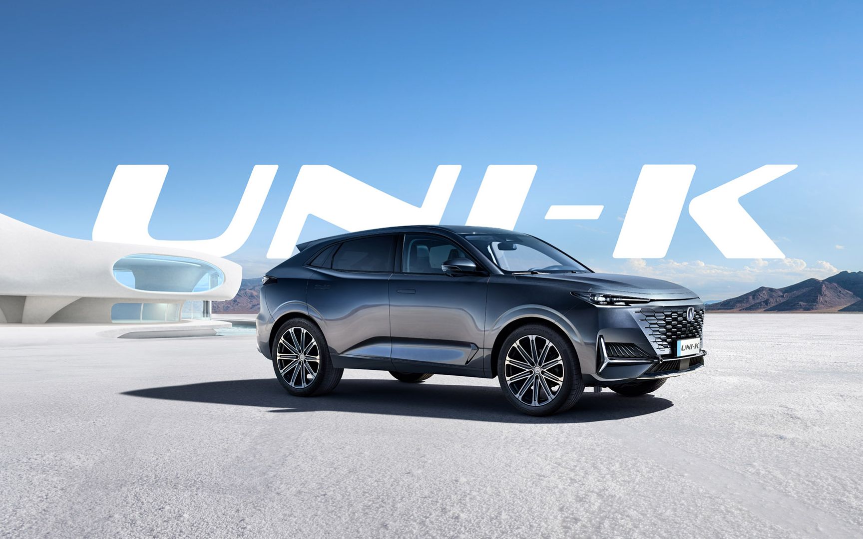 安全气囊是打不开滴,但车窗可以语音开启哦#长安unik