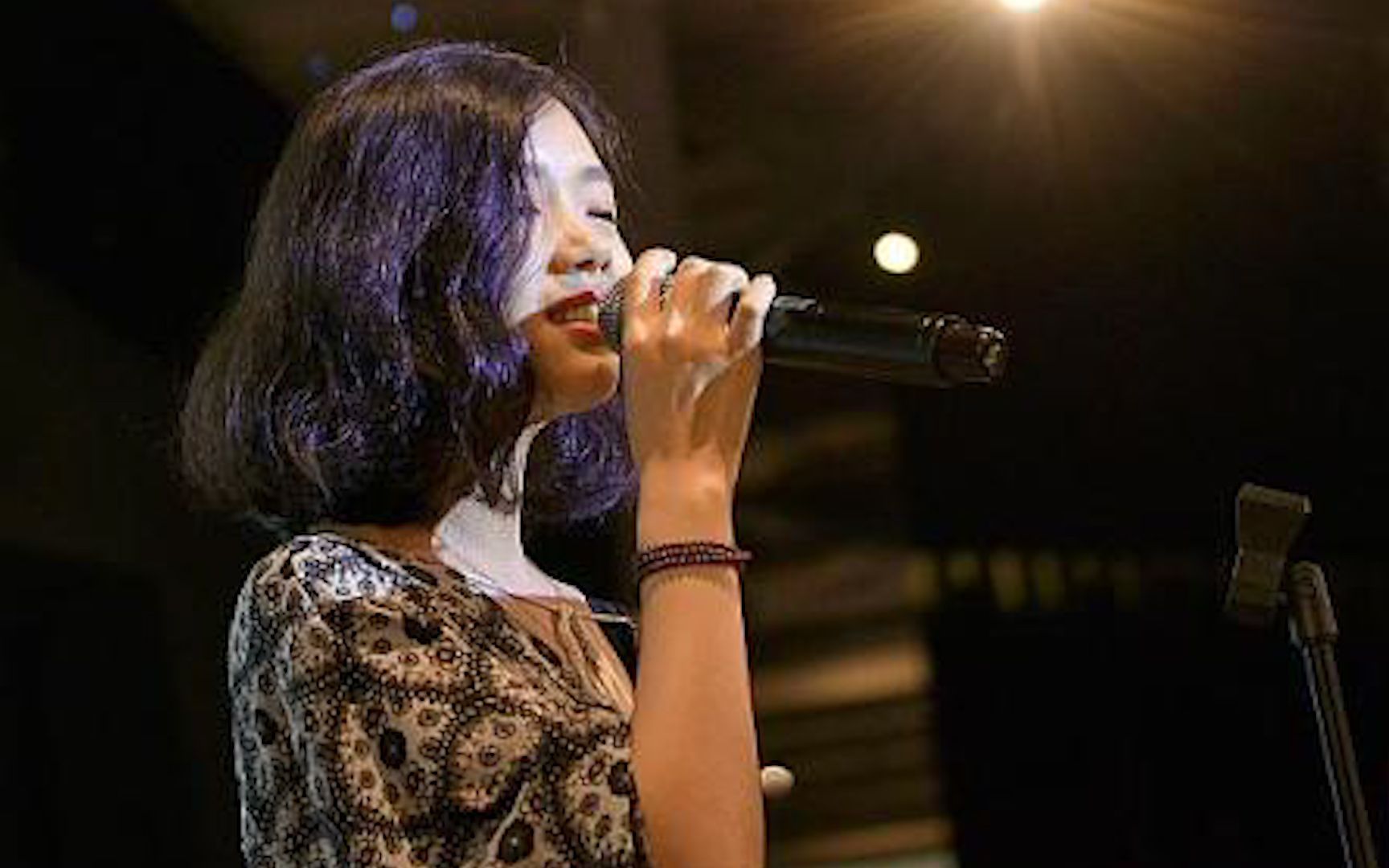 通俗流行唱法很难?学会了哭腔的你流行歌曲的主歌会信手拈来!