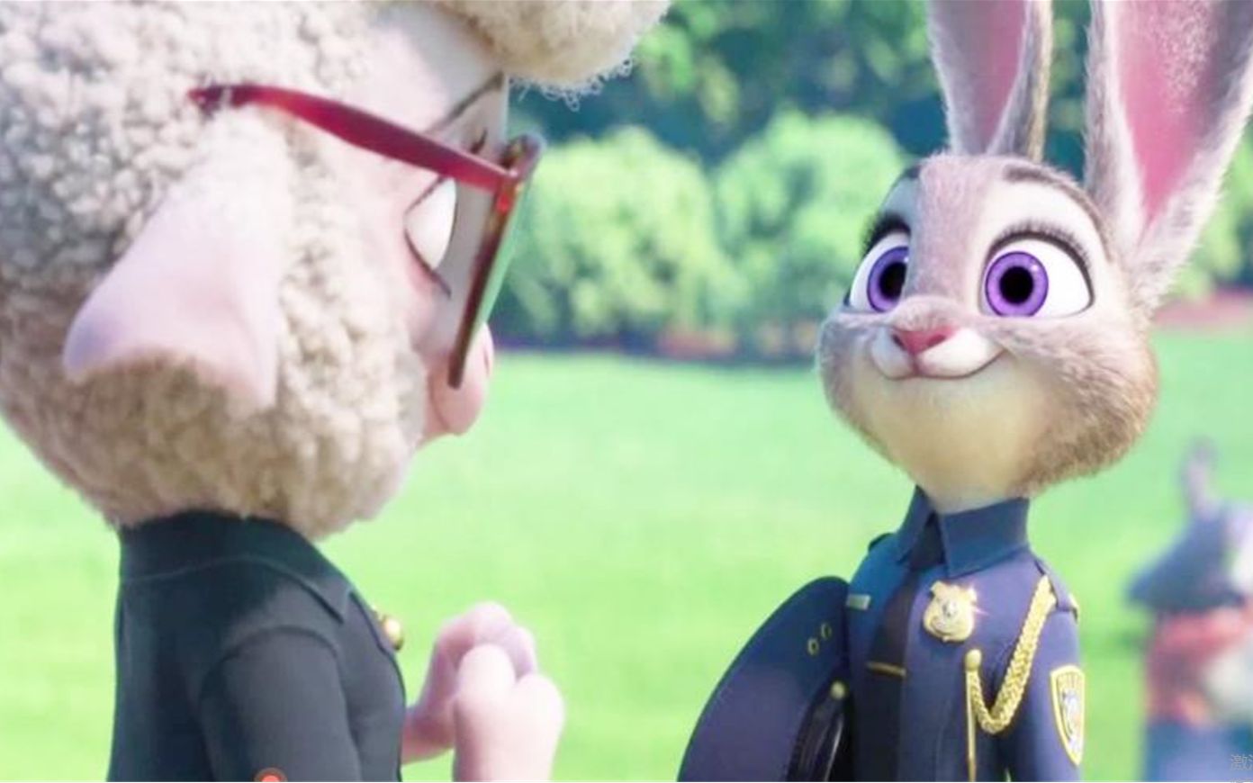 疯狂动物城朱迪是只有理想的小兔子经过严酷训练他终于成为一名兔子