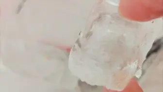 下载视频: 我的老天奶！原来半化的蜜雪冰能这么酥！