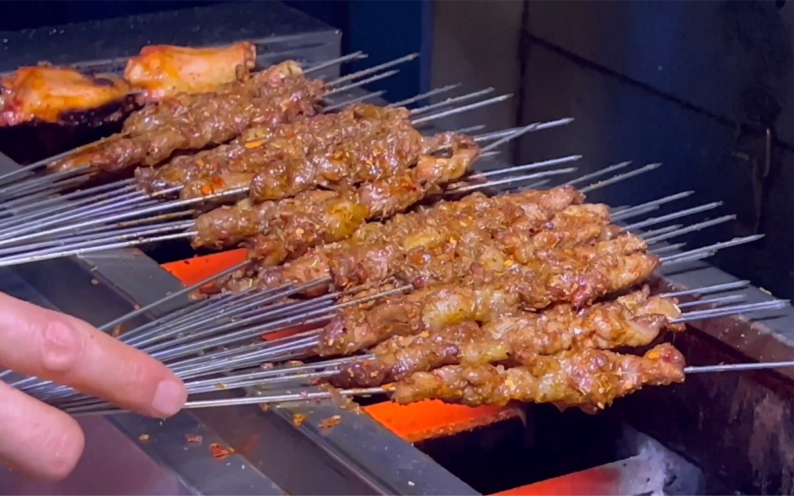 活动  西安夜市烤肉,隐藏在市井里的美食!