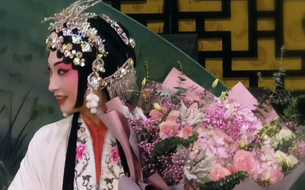 【京剧‖白蛇传】水斗 张娜 奚中路(武力值超高的白蛇小姐姐)