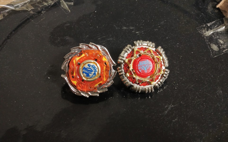 黄金火焰破天巨锤对打攻击型防御型