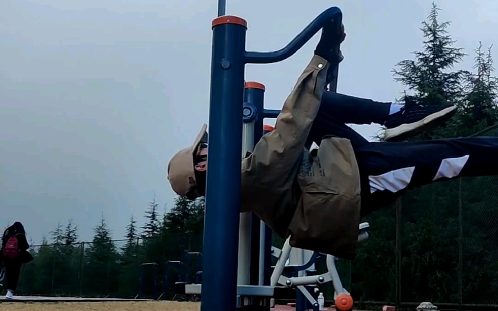 单腿前水平练习