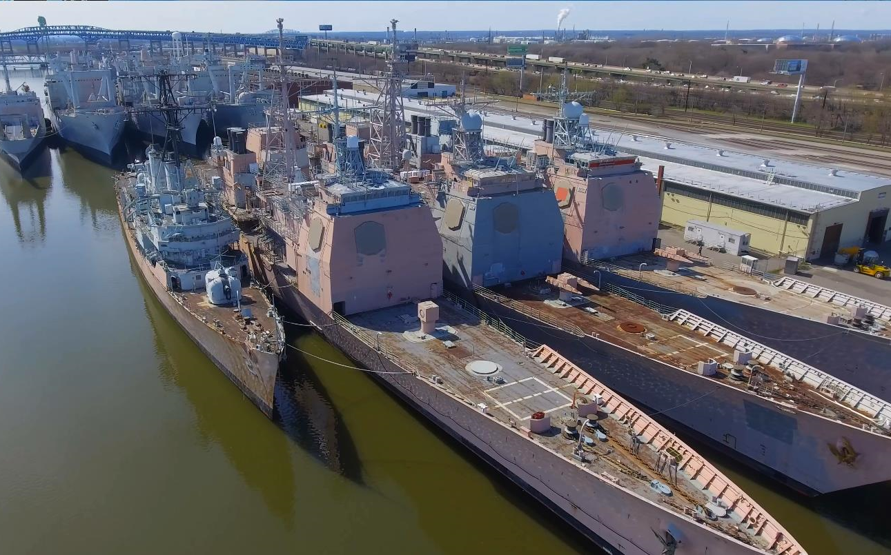 【4k】美国海军的墓地 — 费城海军造船厂(2017/4)