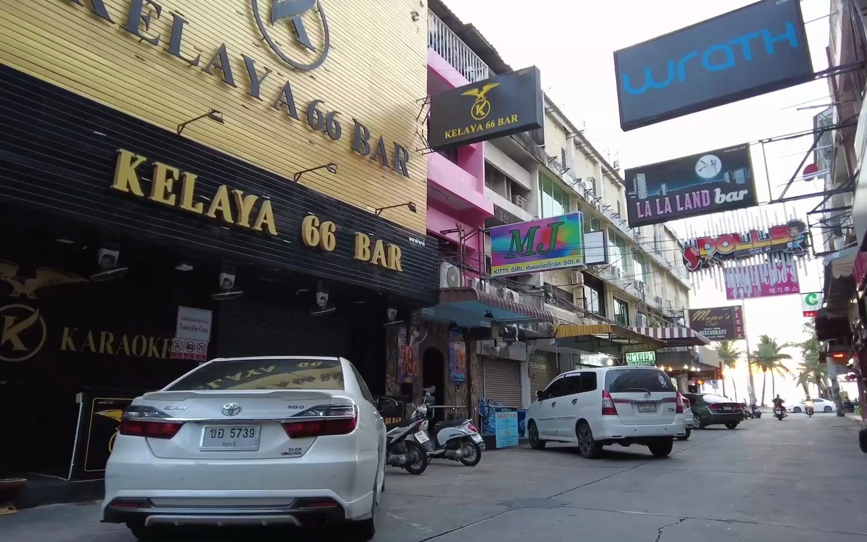 芭提雅soi6巷酒吧一条街如今境况如何