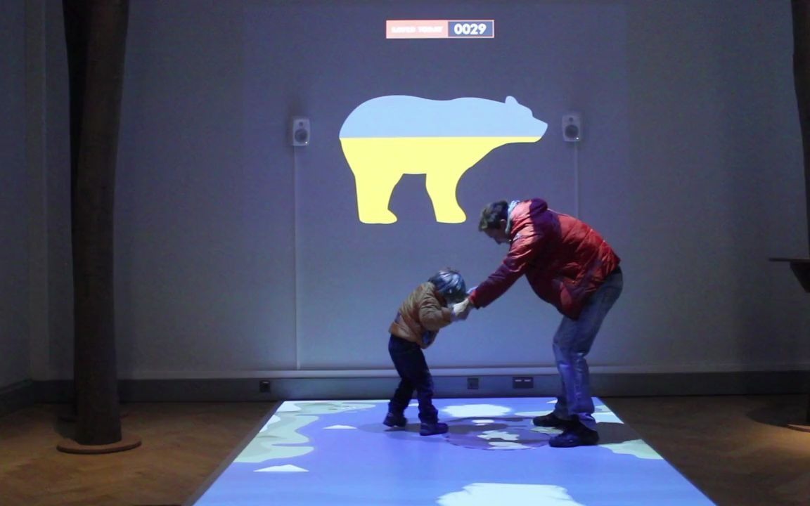 幼儿园亲子教育机构游戏活动道具动物大自然投影设计