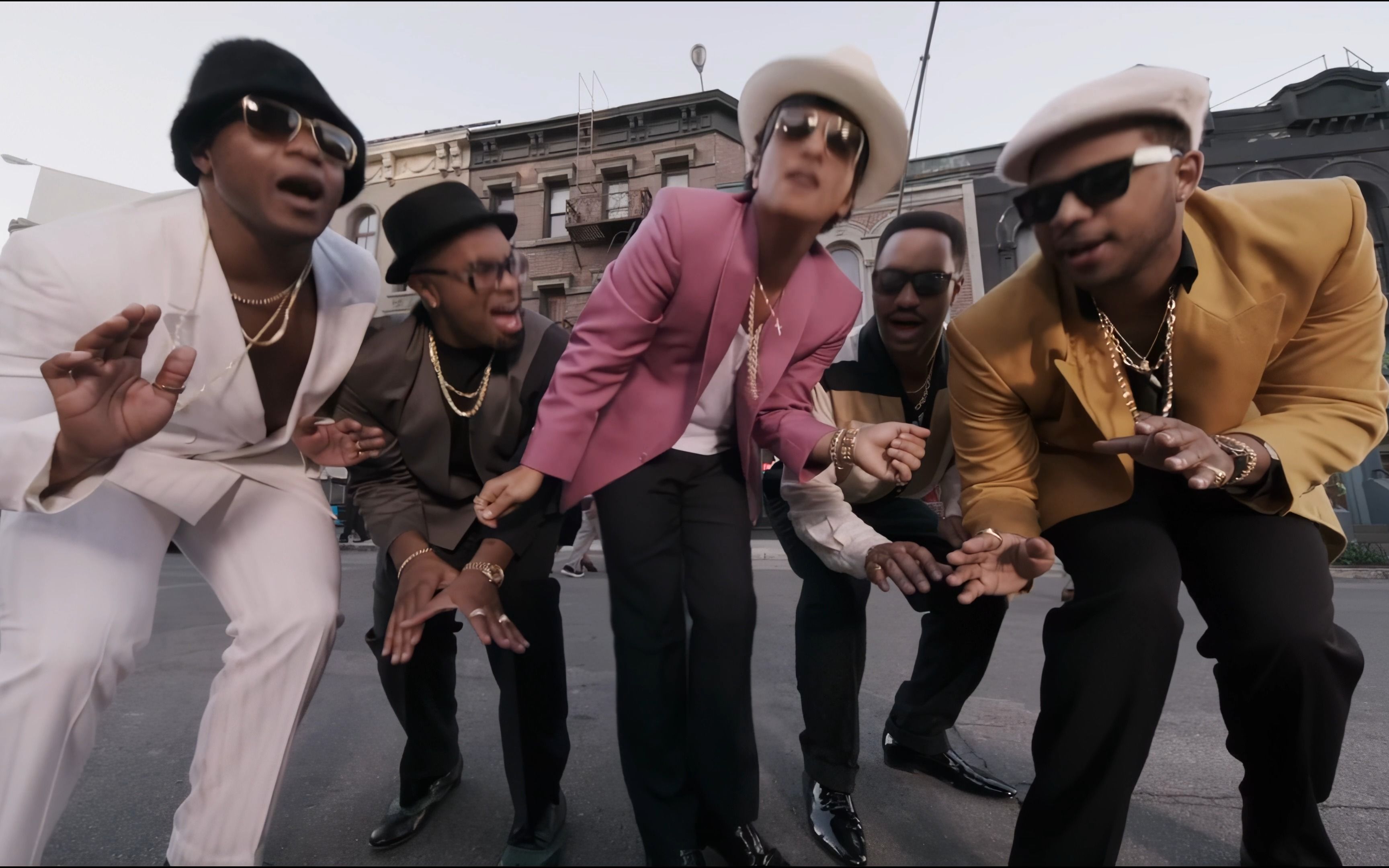 [图]【4k 120FPS】Uptown Funk 原版mv 无字幕纯享版