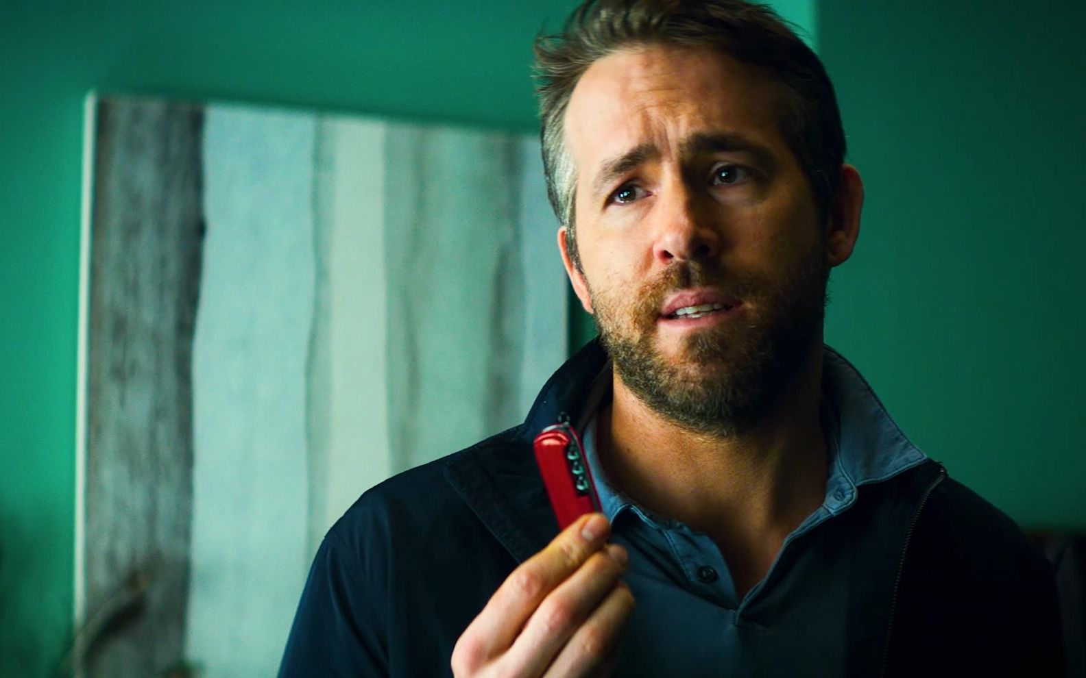 王牌保镖告诉你:保镖的必备工具多功能小刀