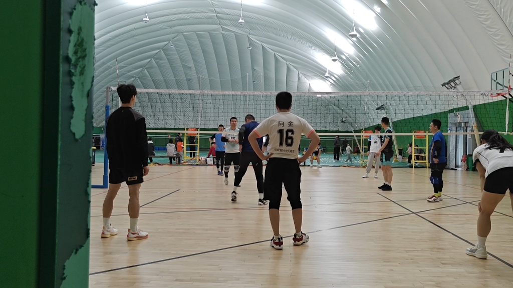 武汉良友排球俱乐部向阳体育公园12.7-2