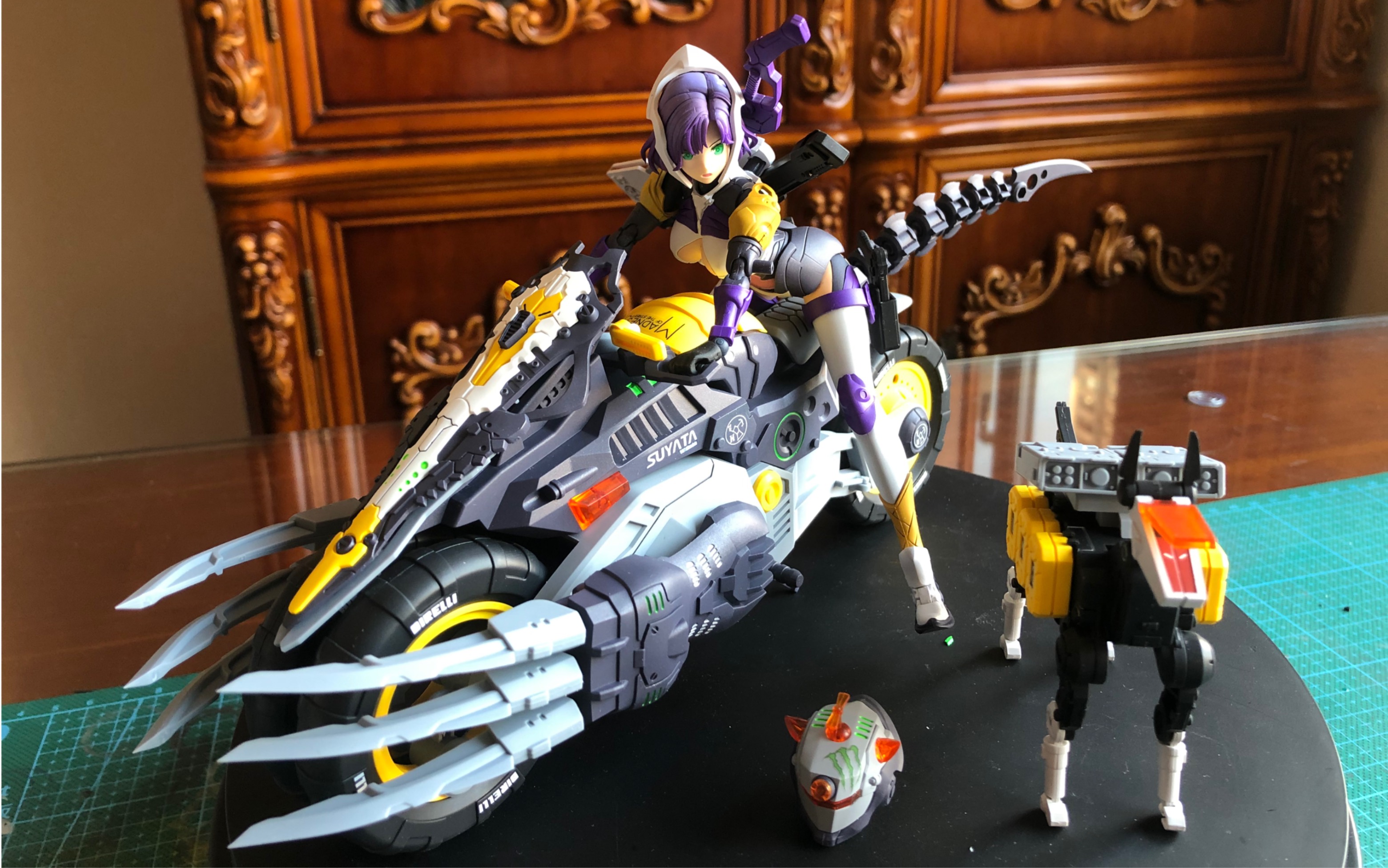 机娘 艾莉亚 猎手 大摩托超帅的好嘛 整体制作的过程 御模道的也做过