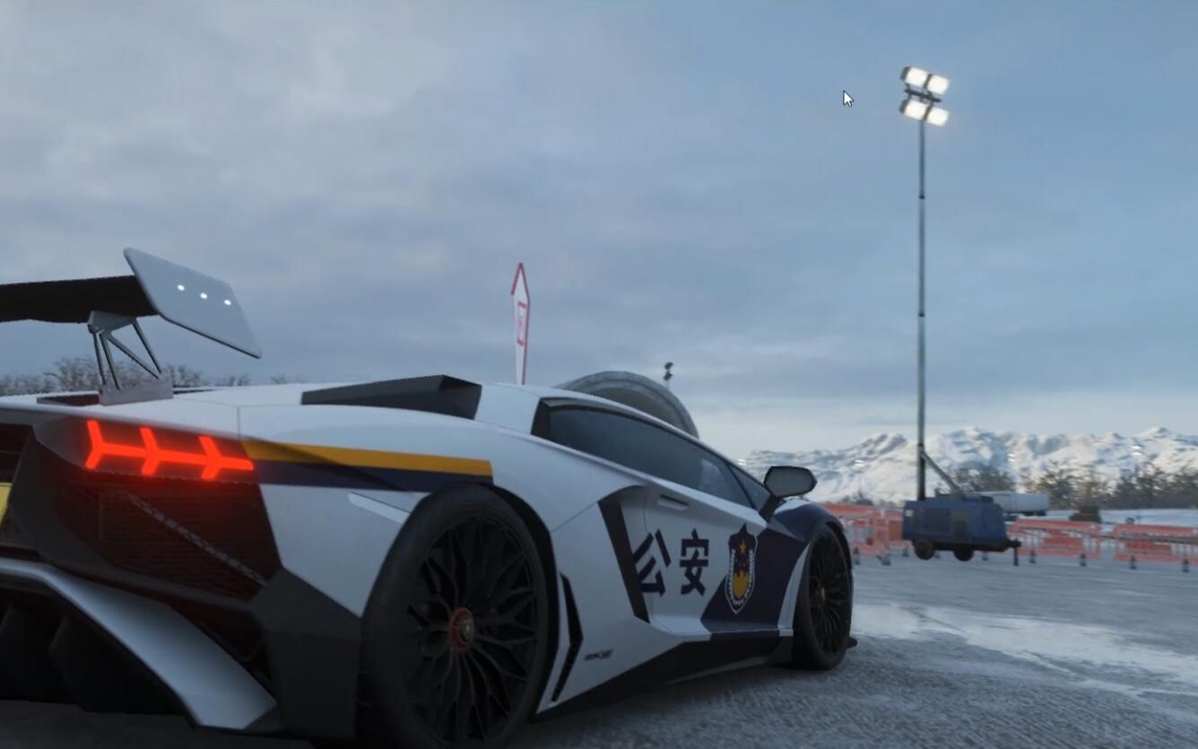地平线4:爆改兰博基尼埃文塔多警车,这次比赛太满意了_哔哩哔哩 (゜