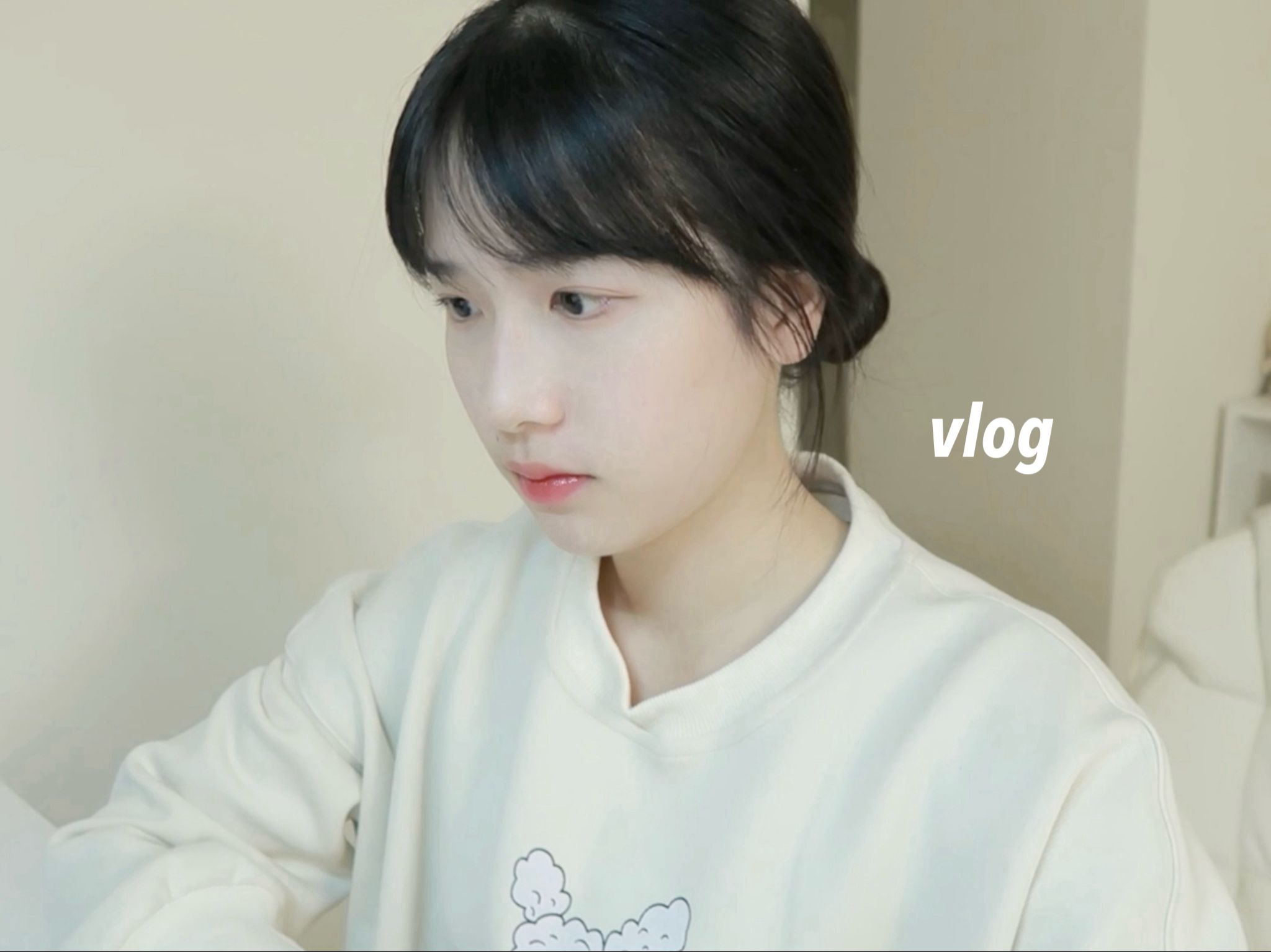vlog|低谷期自救指南|聊天局|书单分享|快手一人食|出门遛小狗|自我疗
