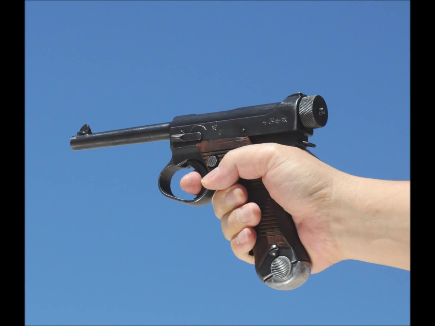 【搬运-高清】日本南部十四年式手枪 俗称王八盒子_哔哩哔哩 (゜-゜)